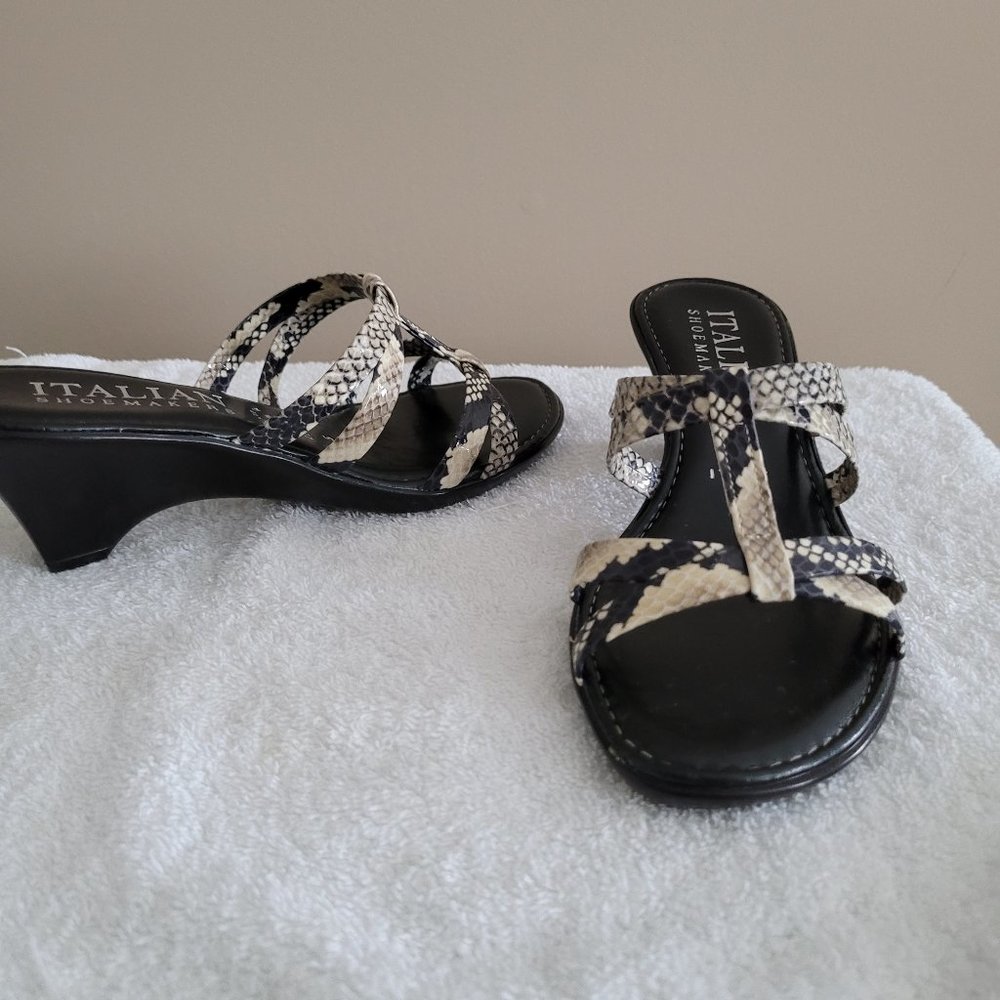 Women's Italian Sandals - Animal Print -Size 5 M